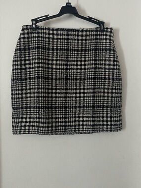 Calvin Klein Black and White Plaid Tweed Skirt